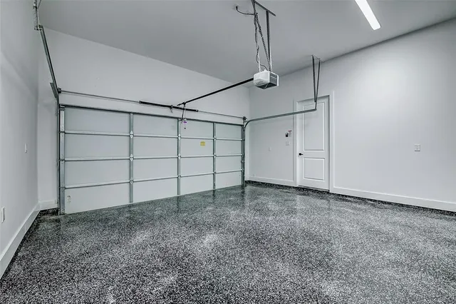 $3,000 | 1913 Hoskins Drive, Unit B, Houston, TX 77080