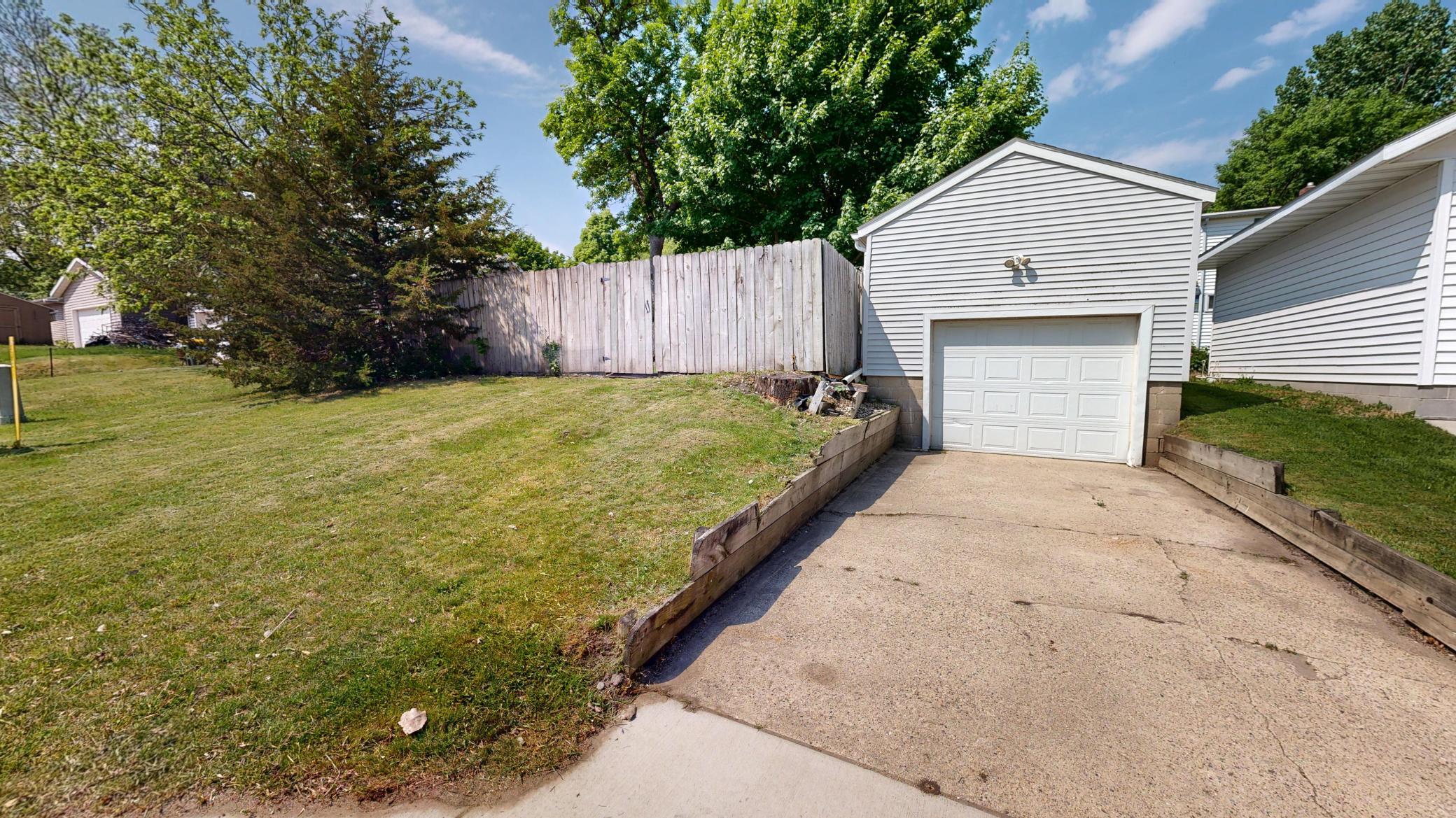 413 Highland Road Willmar, MN 56201 - Photo 23 of 32