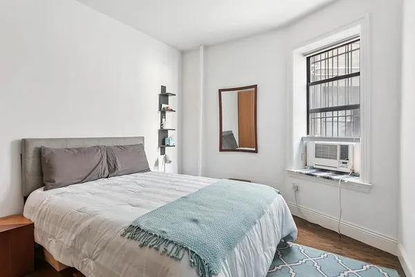 $4,250 | 3117 Broadway, Unit 1 | Morningside Heights
