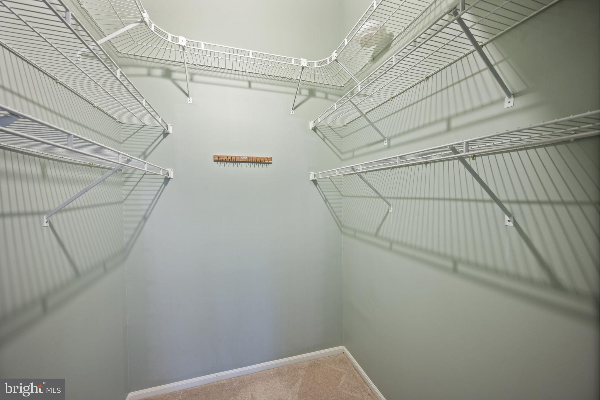 5026 Southern Star Terrace Columbia, MD 21044 - Photo 20 of 47 a view of a small room