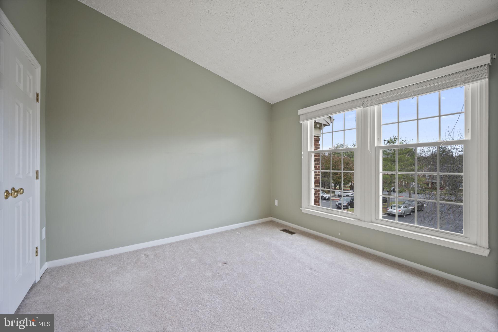 5026 Southern Star Terrace Columbia, MD 21044 - Photo 23 of 47 an empty room with a window