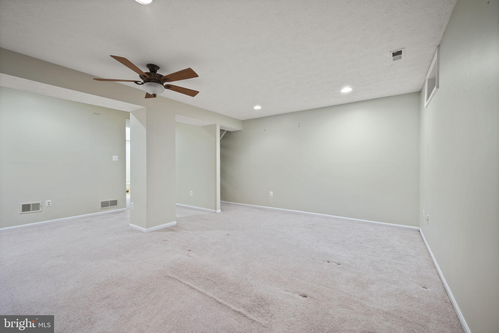 5026 Southern Star Terrace Columbia, MD 21044 - Photo 31 of 47 a view of an empty room