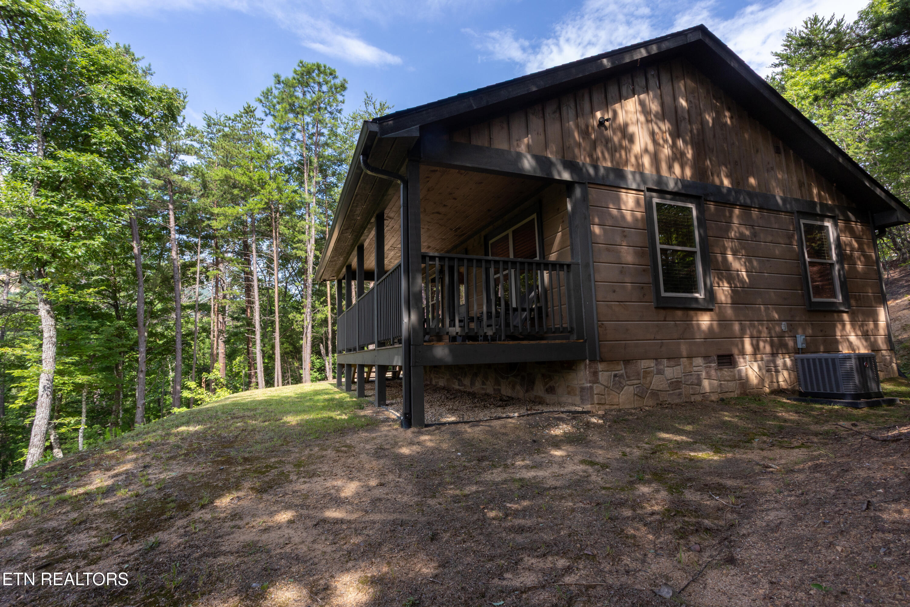 1936 Seagle Hollow Road Sevierville, TN 37876 - Photo 21 of 21 Cabin 18
