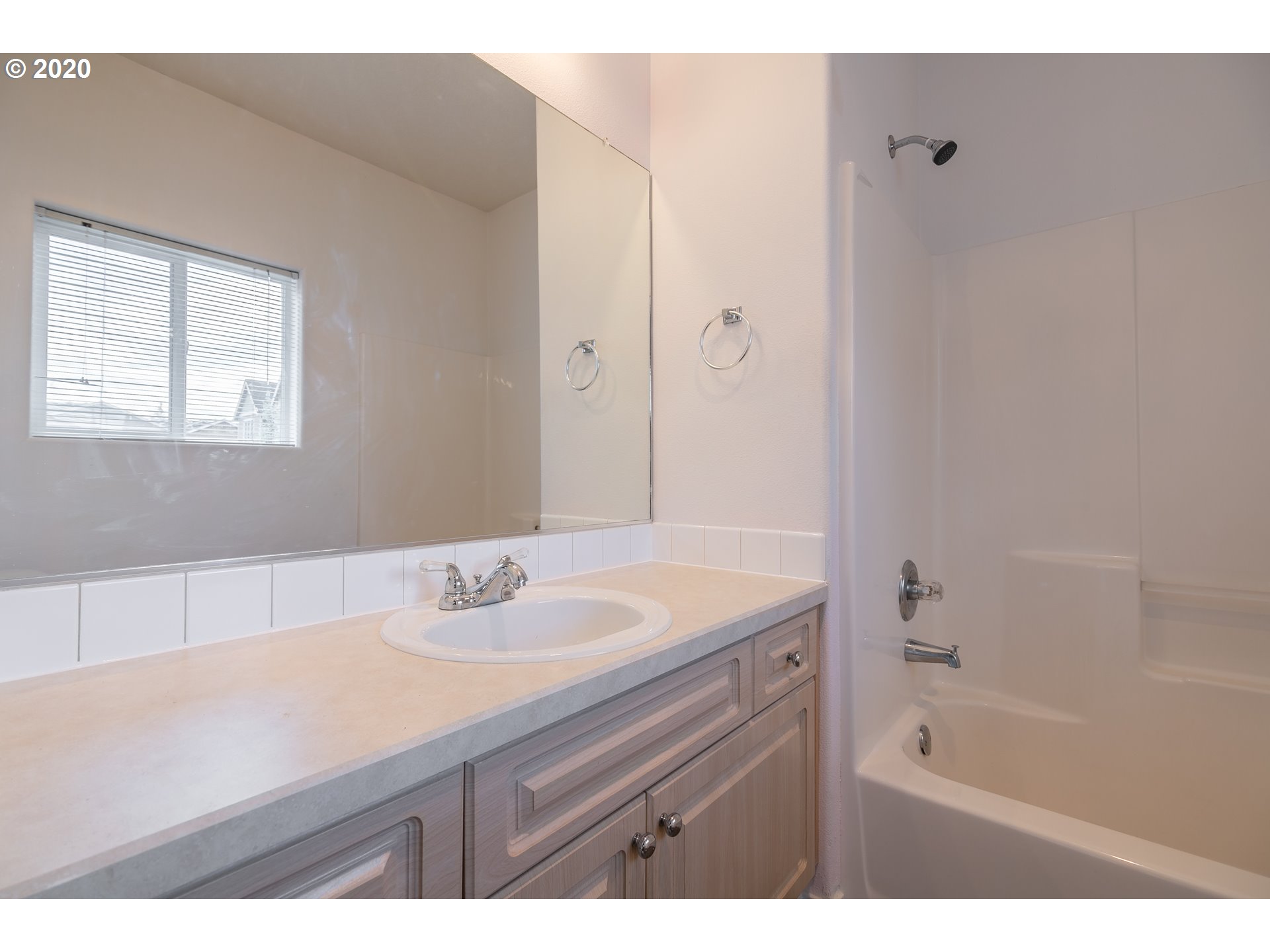 15620 Southwest Black Quartz Street Beaverton, OR 97007 - Photo 27 of 32