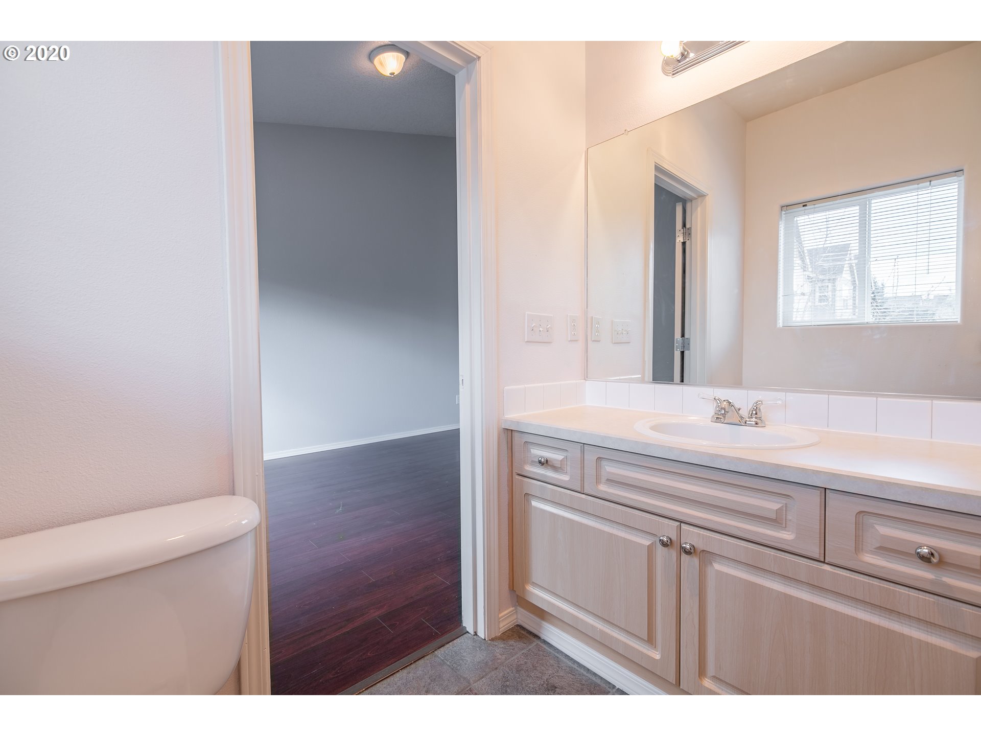 15620 Southwest Black Quartz Street Beaverton, OR 97007 - Photo 28 of 32