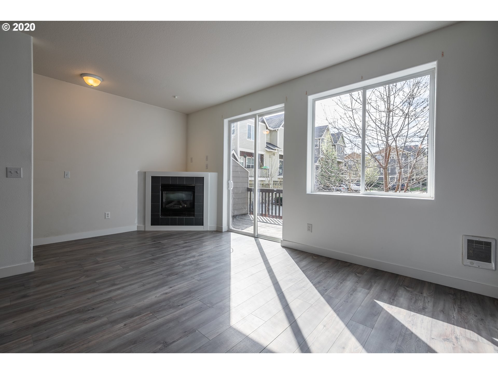 15620 Southwest Black Quartz Street Beaverton, OR 97007 - Photo 6 of 32