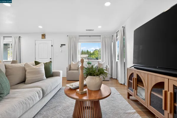 $779,888 | 1891 Gilly Lane, Concord, CA 94518