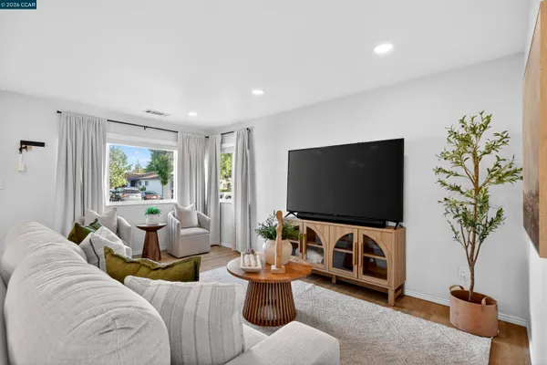 $779,888 | 1891 Gilly Lane, Concord, CA 94518