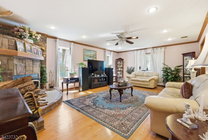 111 Green Road Sparta, NJ 07871 - Photo 21 of 50