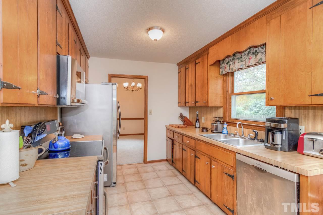 2817 Old Orchard Road Raleigh, NC 27607 - Photo 16 of 25
