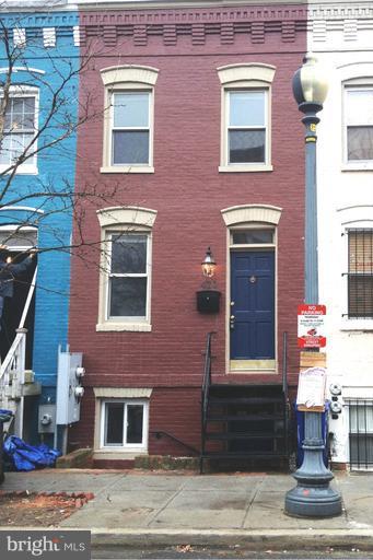 410 Ridge Street Northwest Washington, DC 20001 - Photo 1 of 10 Exterior (Front)