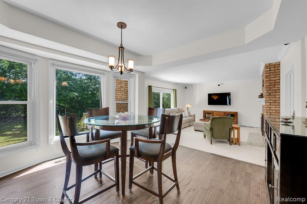 3660 Old Tree Court Rochester Hills, MI 48309 - Photo 10 of 41