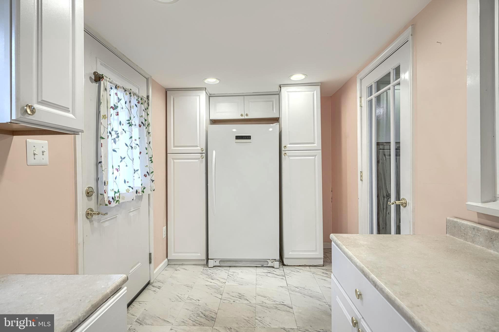 8206 Bullneck Road Baltimore, MD 21222 - Photo 13 of 33 Gallery Image 13