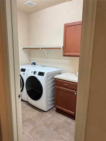 $2,000 | 117 Kemah Lane, Kyle, TX 78640