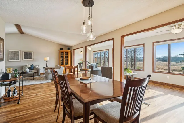 $569,900 | 15135 38th Avenue North, Plymouth, MN 55446