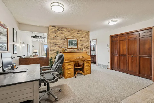 $569,900 | 15135 38th Avenue North, Plymouth, MN 55446