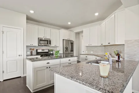 $450,000 | 6831 Catania Loop, Round Rock, TX 78665