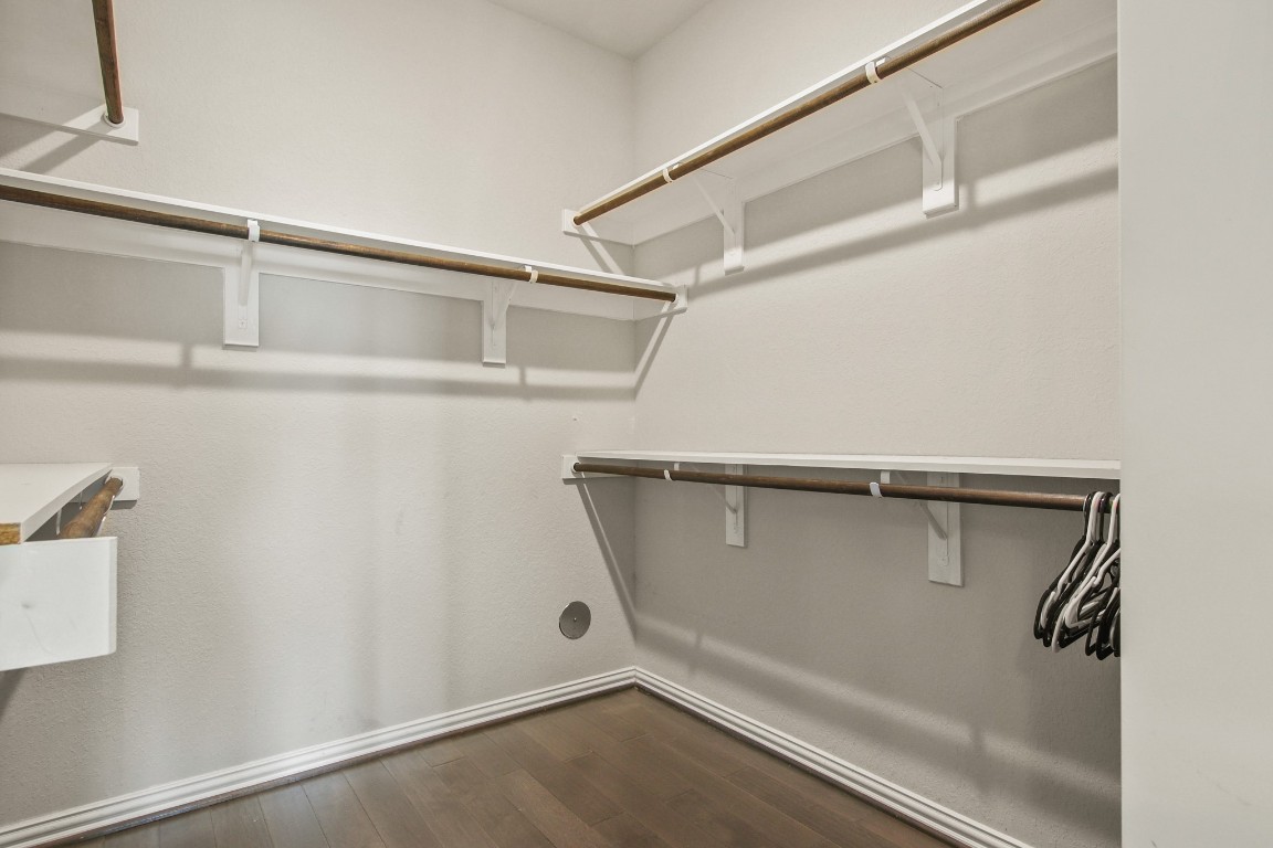 6831 Catania Loop Round Rock, TX 78665 - Photo 21 of 30 primary suite walk-in closet