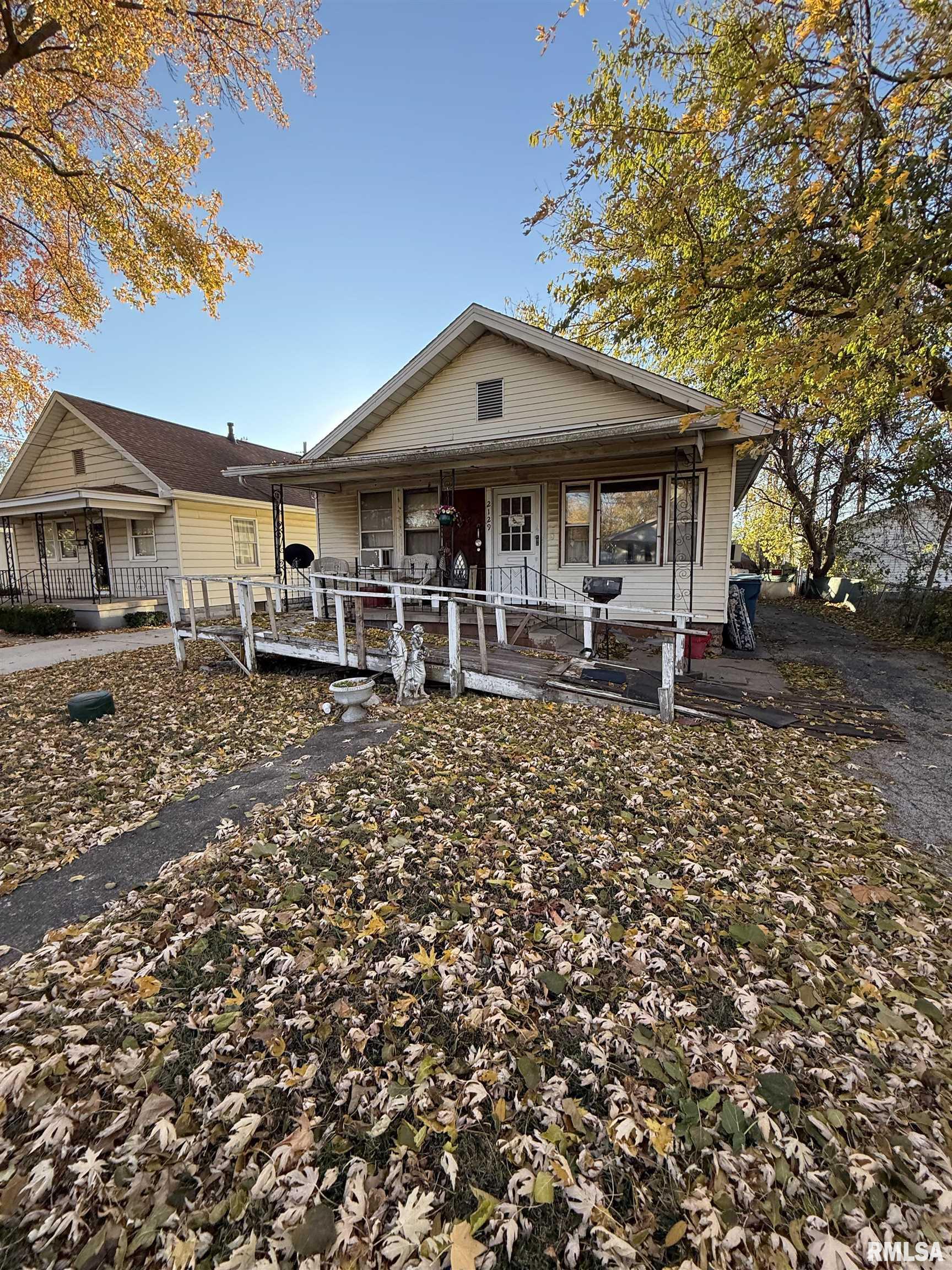 2129 North 16th Street Springfield, IL 62702 - Photo 2 of 2