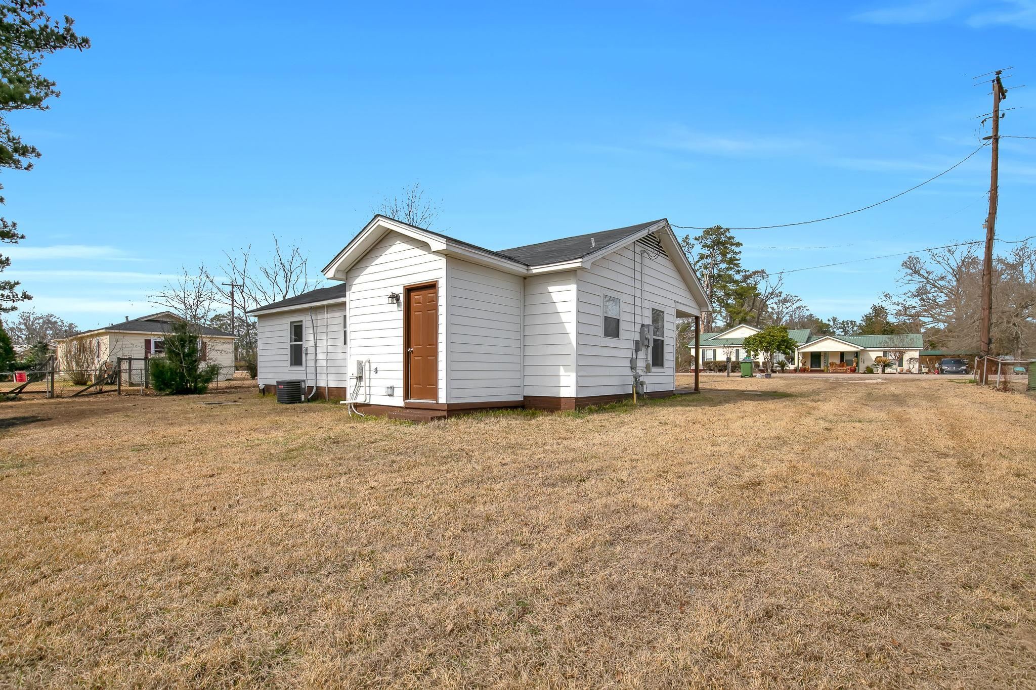 234 Nichols Road McIntosh, AL 36553 - Photo 5 of 34