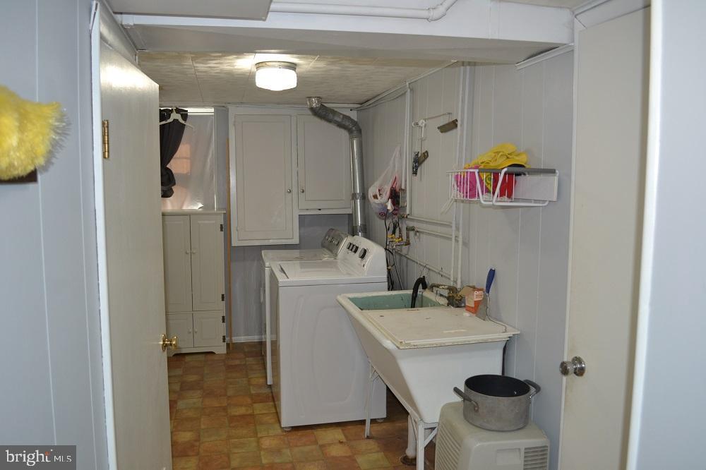 1837 Watson Road Abington, PA 19001 - Photo 19 of 33 a bathroom with a sink and mirror with toilet