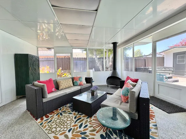 $799,000 | 2300 West Park Avenue, Napa, CA 94558