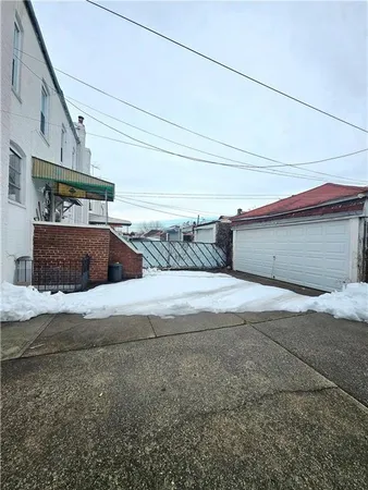 $1,160,000 | 2157 64th Street | Mapleton