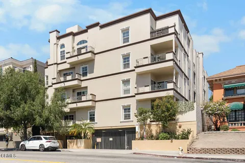 $849,800 | 616 South Wilton Place, Unit 203, Los Angeles, CA 90005