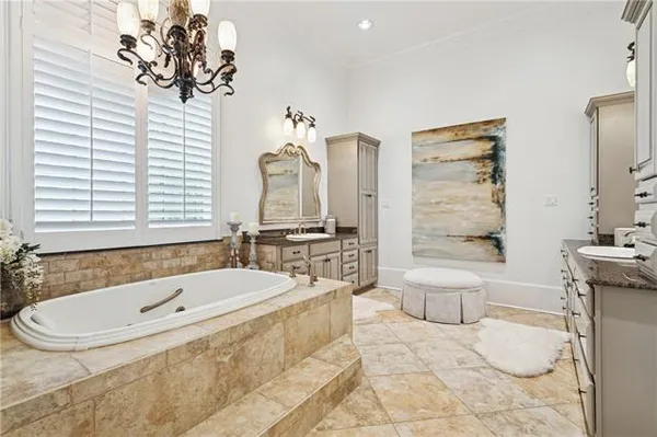 $1,850,000 | 3 Finch Lane, Mandeville, LA 70471