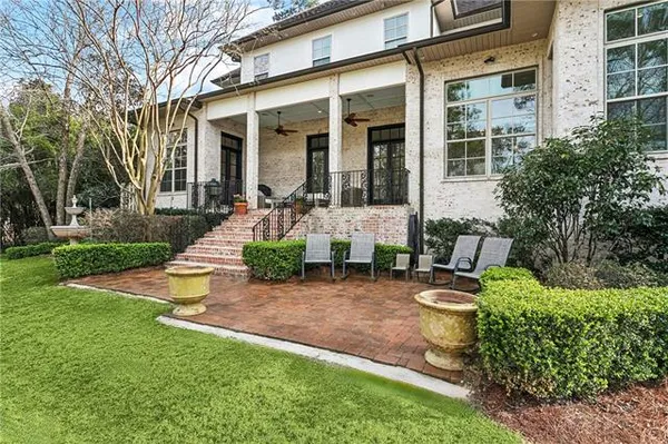 $1,850,000 | 3 Finch Lane, Mandeville, LA 70471