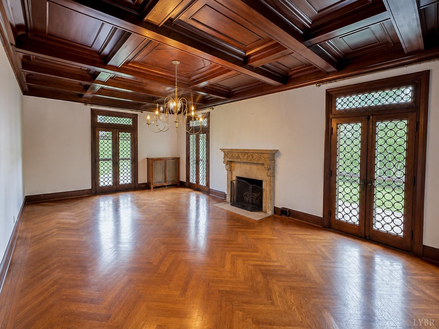 911 Langhorne Road Lynchburg, VA 24503 - Photo 48 of 95 Gallery Image 48