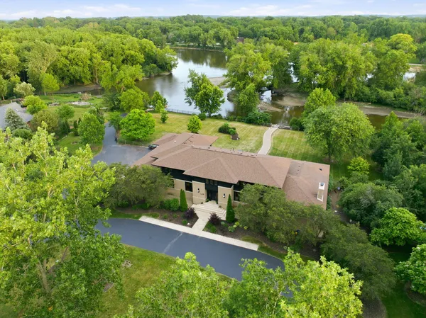 $1,950,000 | 88 Riverwood Drive, Oswego, IL 60543