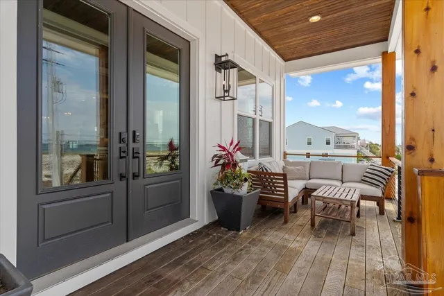 $2,241,000 | 8075 White Sands Boulevard, Navarre Beach, FL 32566