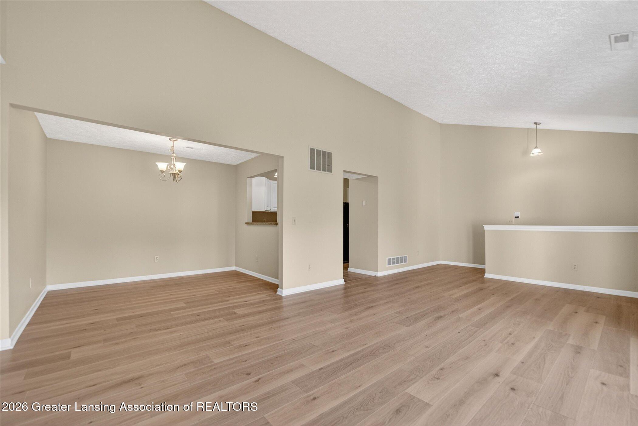 1337 Coolidge Road, Unit 16 East Lansing, MI 48823 - Photo 5 of 31 05-1337-Coolidge-Rd-WindowStill