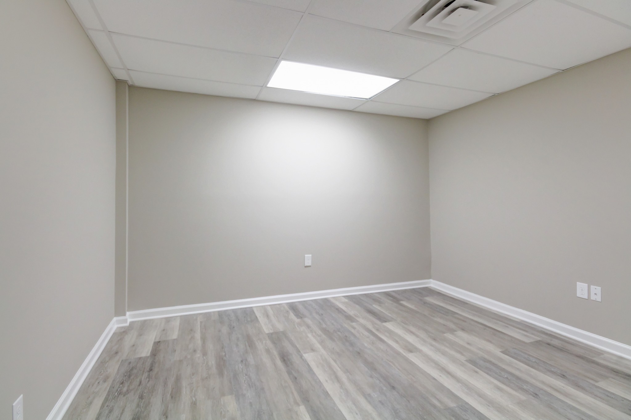 1017 South Riverside Drive Clarksville, TN 37040 - Photo 19 of 51