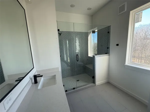 $2,500 | 2000 Riverside Farms Road, Unit 17102, Austin, TX 78741