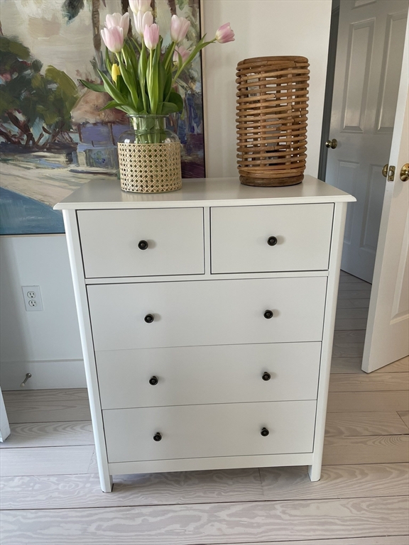 7 Packet Drive Nantucket, MA 02554 - Photo 13 of 38 a view of a dresser