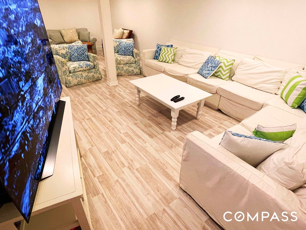 7 Packet Drive Nantucket, MA 02554 - Photo 19 of 31