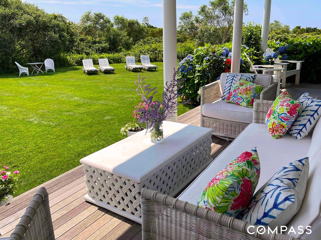 7 Packet Drive Nantucket, MA 02554 - Photo 25 of 31