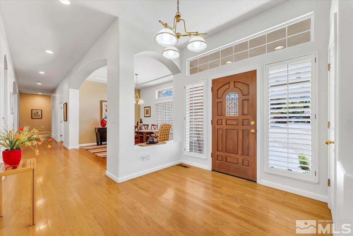 7215 Cheltenham Way Reno, NV 89502 - Photo 5 of 40 Photo 5
