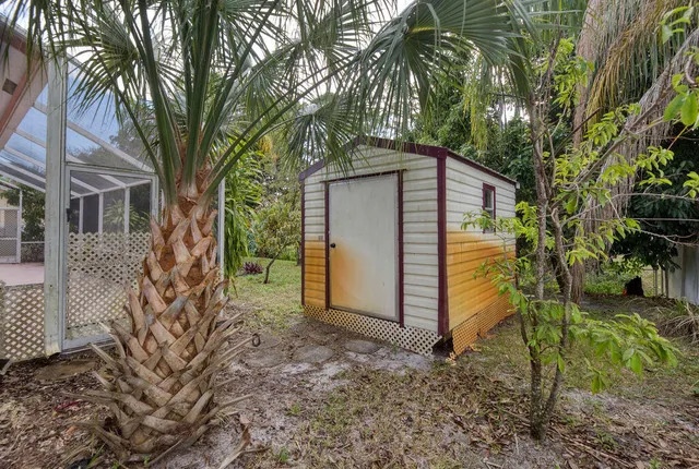 $3,100 | 1872 Southwest Airoso Boulevard, Port St. Lucie, FL 34984