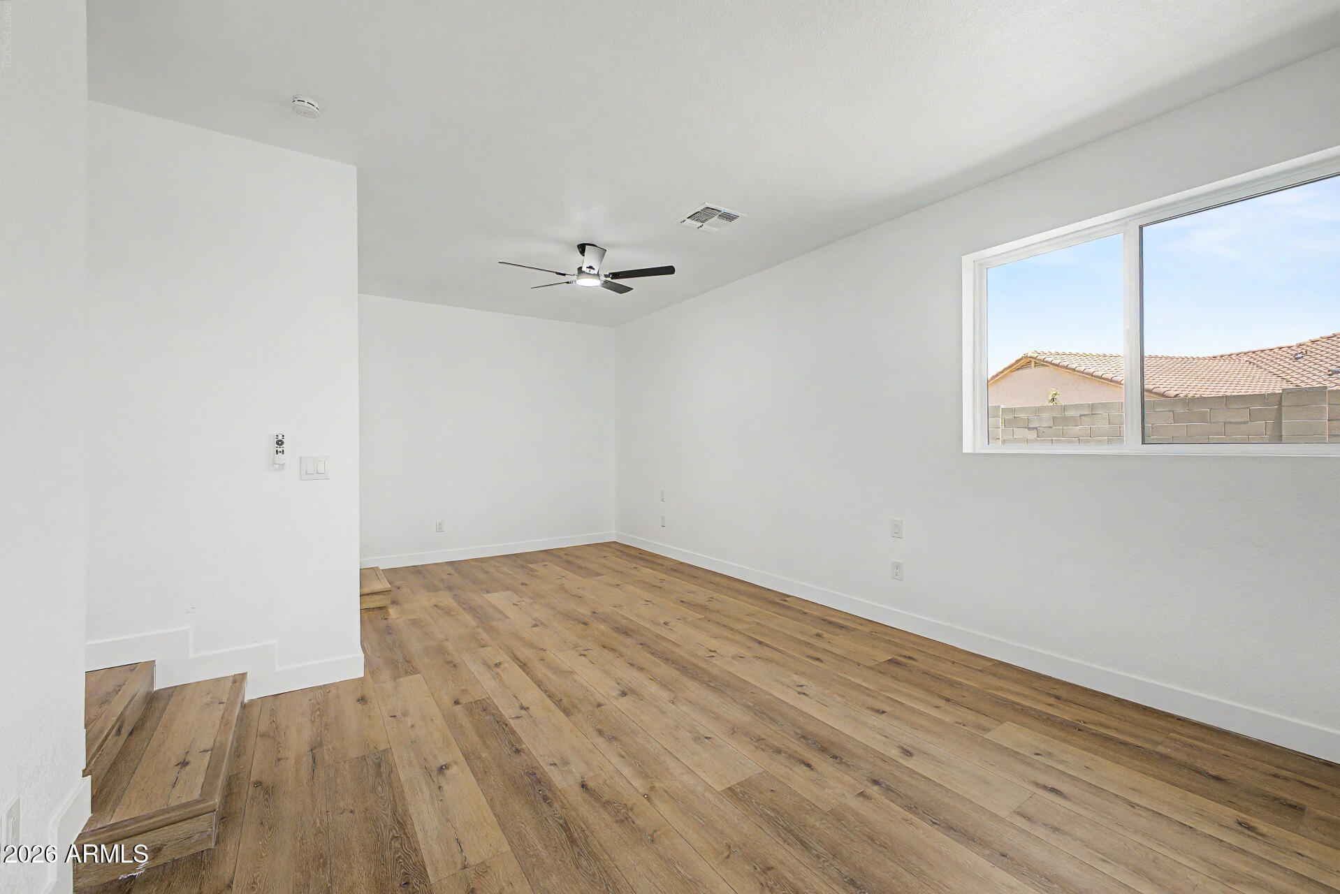 1503 N Spring Mesa, AZ 85203 - Photo 11 of 25 15 - Spring 1503