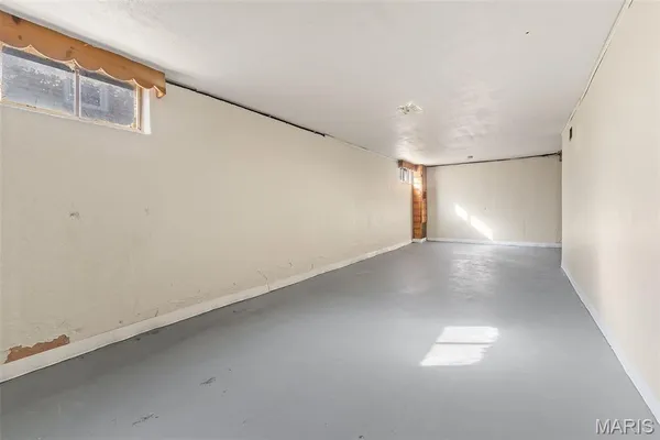 $120,900 | 204 Wiegel Drive, Ferguson, MO 63135