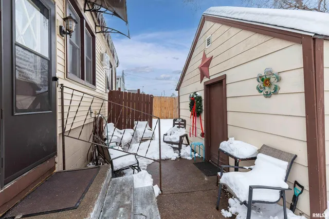 $99,900 | 3228 Sunnyside Avenue, Davenport, IA 52802