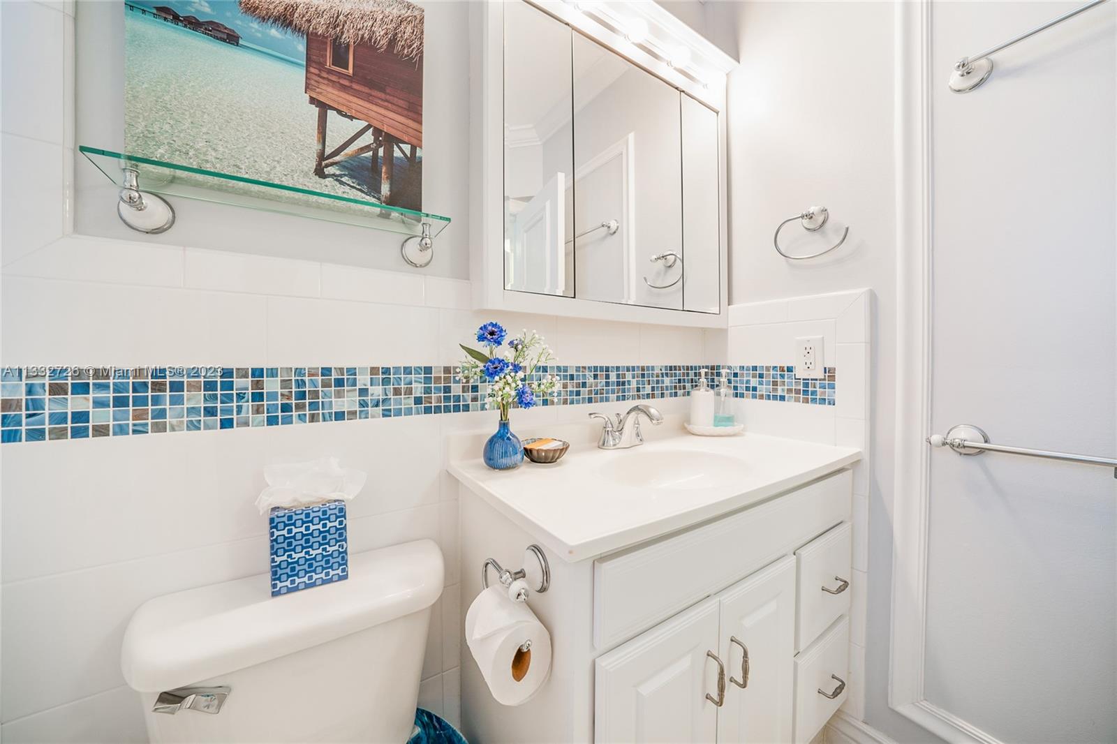555 North Riverside Drive, Unit 15 Pompano Beach, FL 33062 - Photo 9 of 18 a bathroom with a sink and a toilet