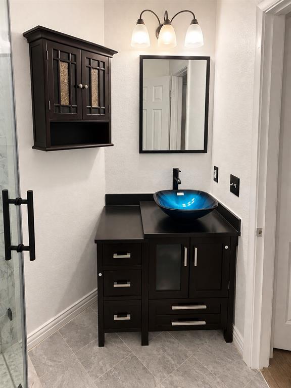 5550 Spring Valley Road, Unit E24 Dallas, TX 75254 - Photo 10 of 22 Gallery Image 10
