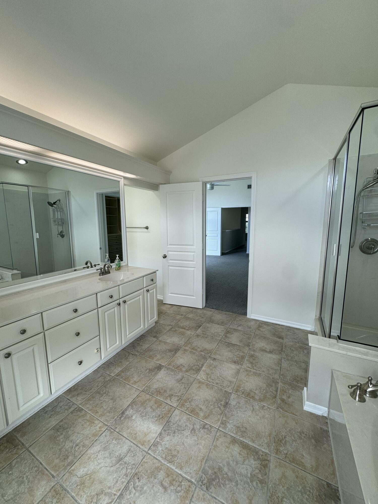 5411 Grand Park Place Boca Raton, FL 33486 - Photo 14 of 18 main bathroom