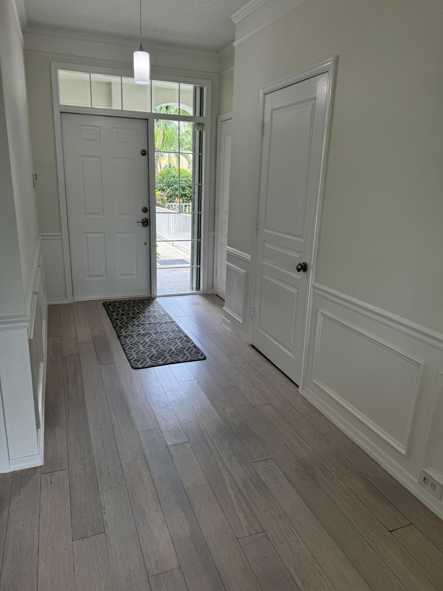 5411 Grand Park Place Boca Raton, FL 33486 - Photo 7 of 18 entryway