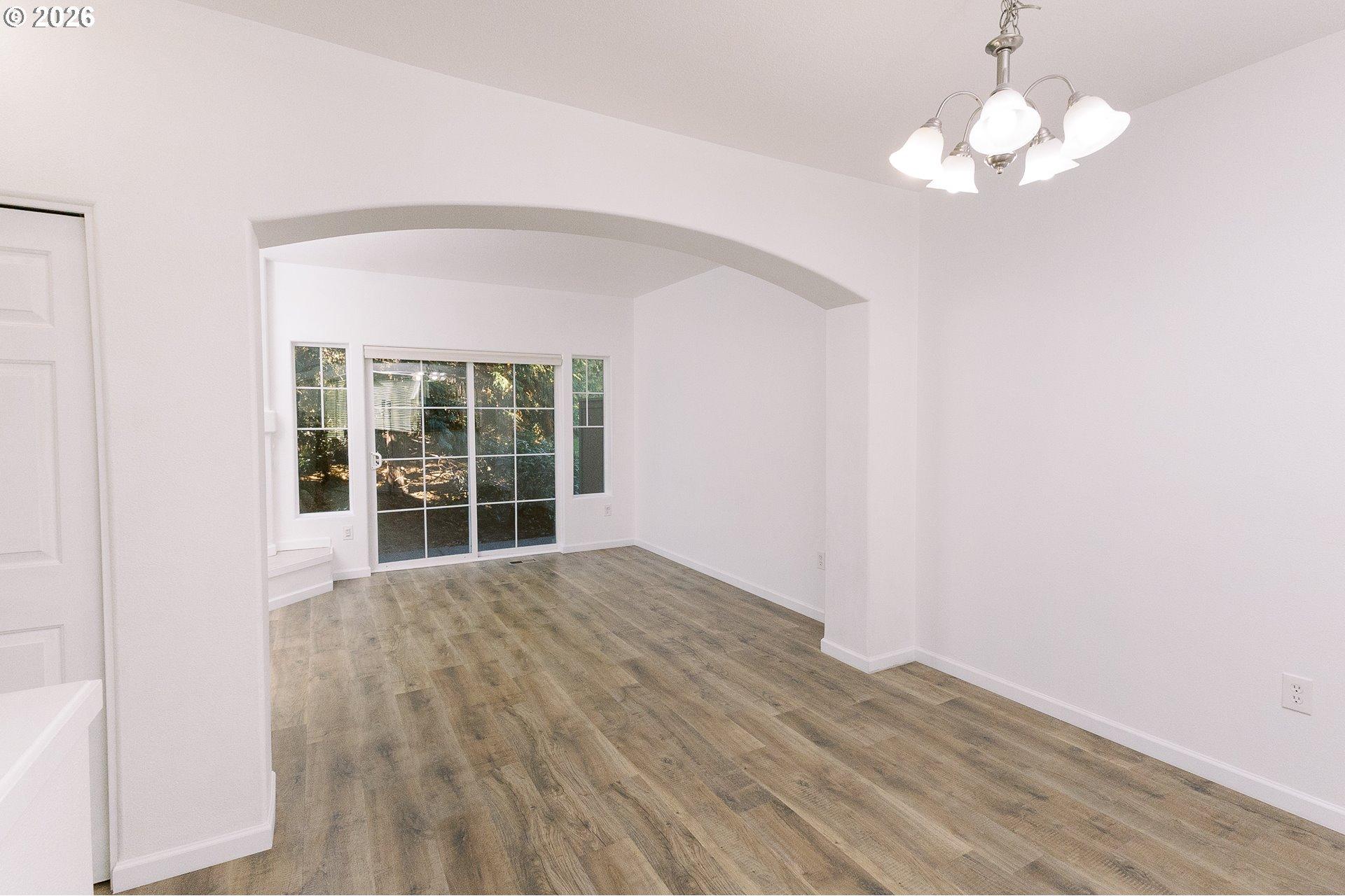 15480 Southwest Sparrow Loop, Unit 102 Beaverton, OR 97007 - Photo 16 of 47 Dining Room