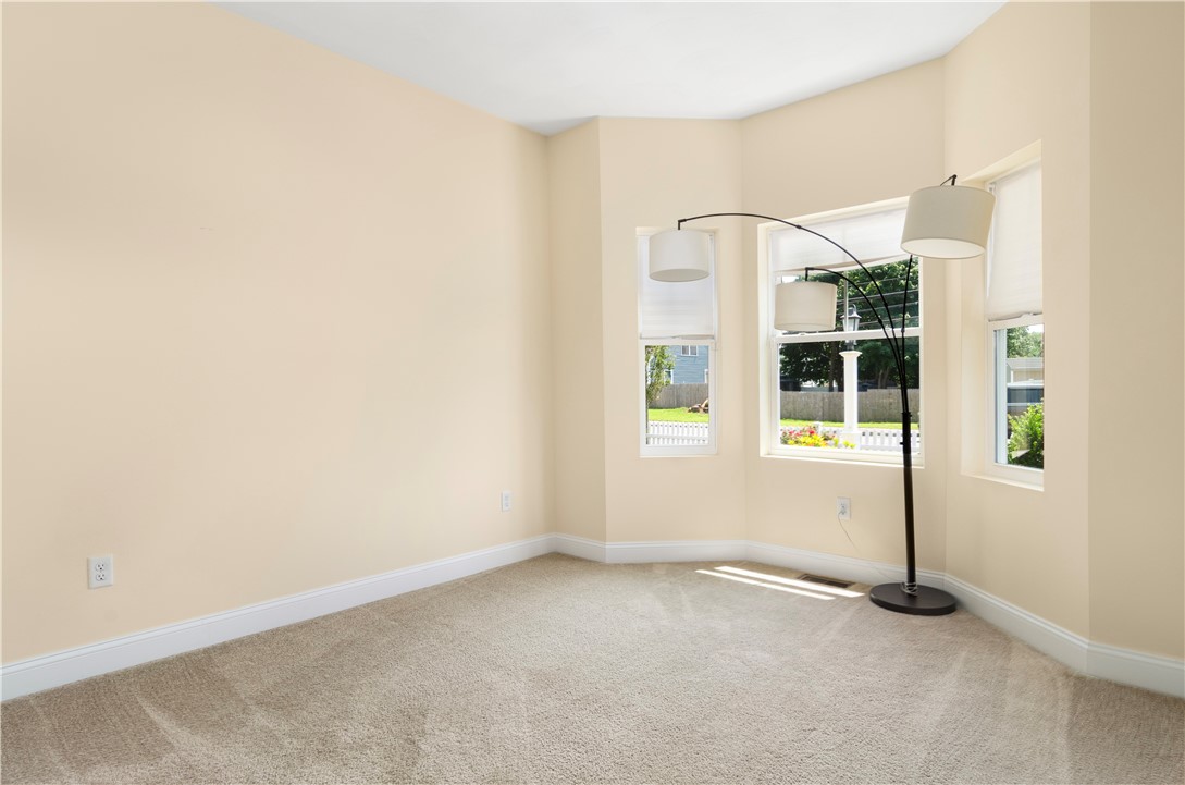 1975 West Shore Road, Unit 10 Warwick, RI 02889 - Photo 11 of 50